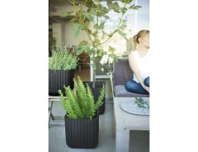 květináč CUBE PLANTER M grafit (1)