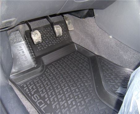 Autokoberec SIXTOL Gumové koberce Chevrolet Captiva (C100/C140) (třetí řada sedadel) (06-) (3D), HBC98622